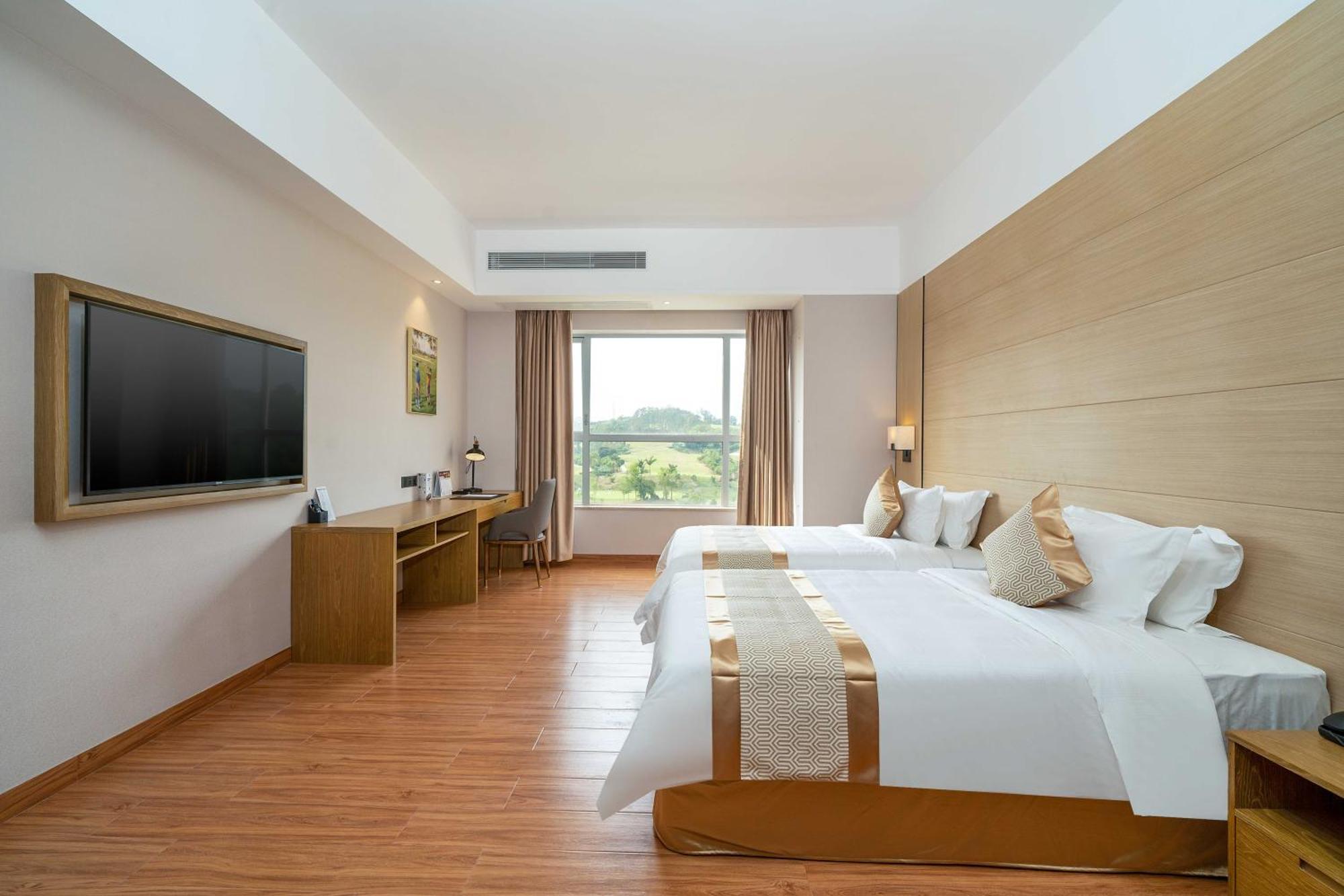 Phoenix Hill Hotel Dongguan - Golf Course Shop Εξωτερικό φωτογραφία