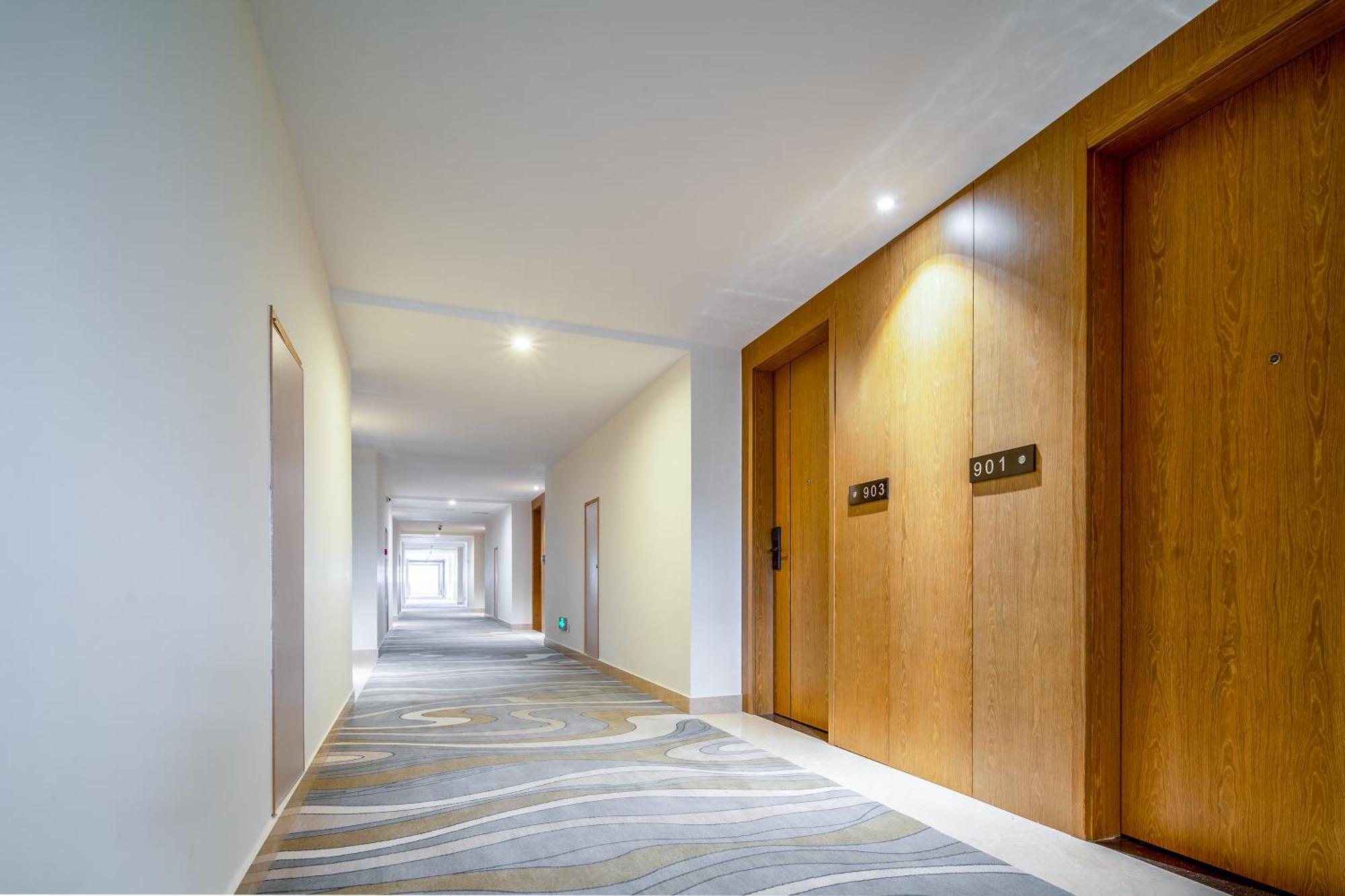 Phoenix Hill Hotel Dongguan - Golf Course Shop Εξωτερικό φωτογραφία